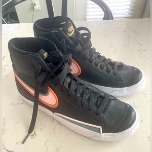 Nike Blazer Mid '77 Infinite Sneaker Size 8